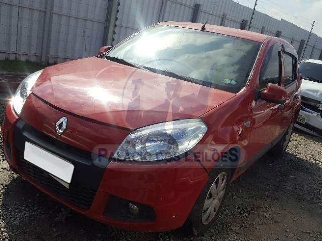 LOTE 032 - RENAULT SANDERO Expression 1.0 16V 2013