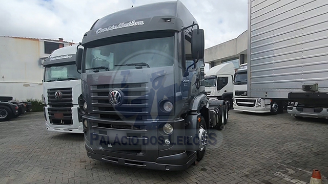 LOTE 005 - Volkswagen 25.390 E Constellation 6x2 2p 2013