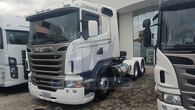 LOTE 009 - SCANIA G-420 A 6x4 2p 2011