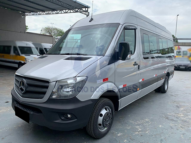 LOTE 017 - Mercedes-Benz Sprinter 515 17+1 L Executiva 2019