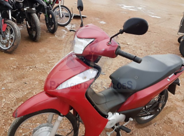 Lote 010 - HONDA BIZ 125 ES MIX 2014