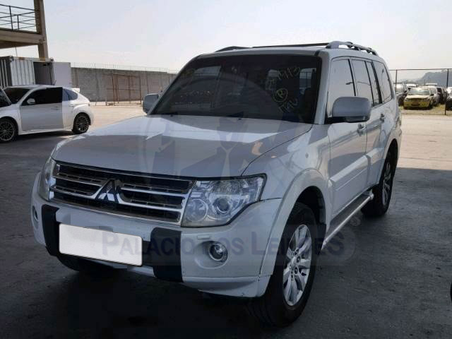 LOTE 034 - MITSUBISHI PAJERO FULL HPE 3.2 TURBO 2011