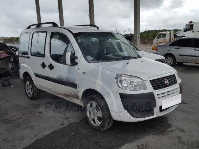 LOTE 012 - Fiat Doblò Essence 1.8 7L (Flex) 2017