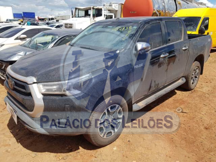 LOTE 029 - HILUX CD SRX 2.8 D-4D TURBO