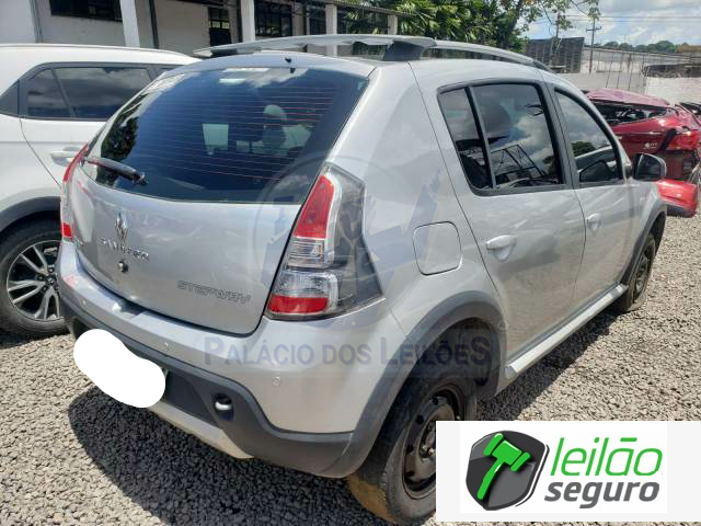 LOTE 017  RENAULT/SANDERO STEPWAY 1.6 HI-POWER