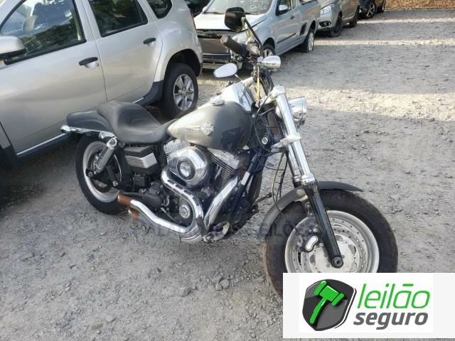 LOTE 016/DYNA FXDF - FAT BOB