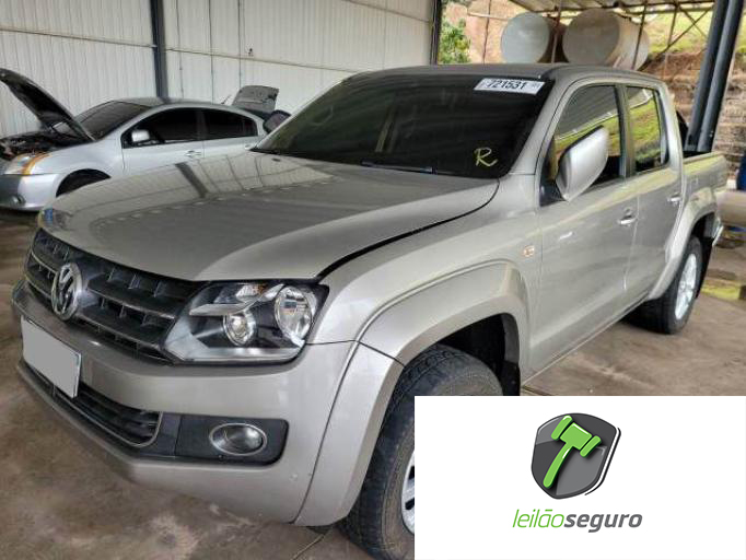 LOTE 025 VOLKSWAGEN AMAROK 2013