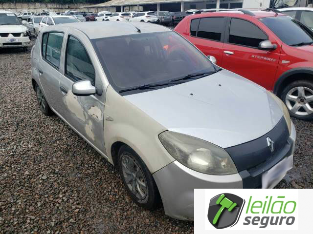 LOTE 039 RENAULT/SANDERO EXPRESSION 1.0 16V HI-FLEX 2014