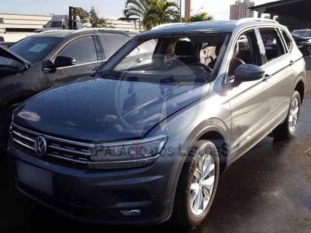 LOTE 005 - Volkswagen Tiguan Allspace Comfortline 1.4 2018