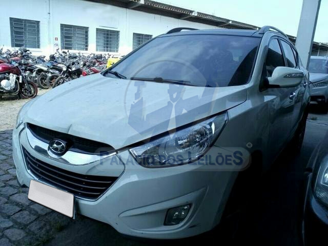 LOTE 033 - Hyundai ix35 2.0L 16v 2015